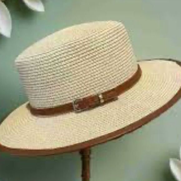 Women’s Straw Panama Hat with Brown Trim and Buckle - Picture 2 of 4